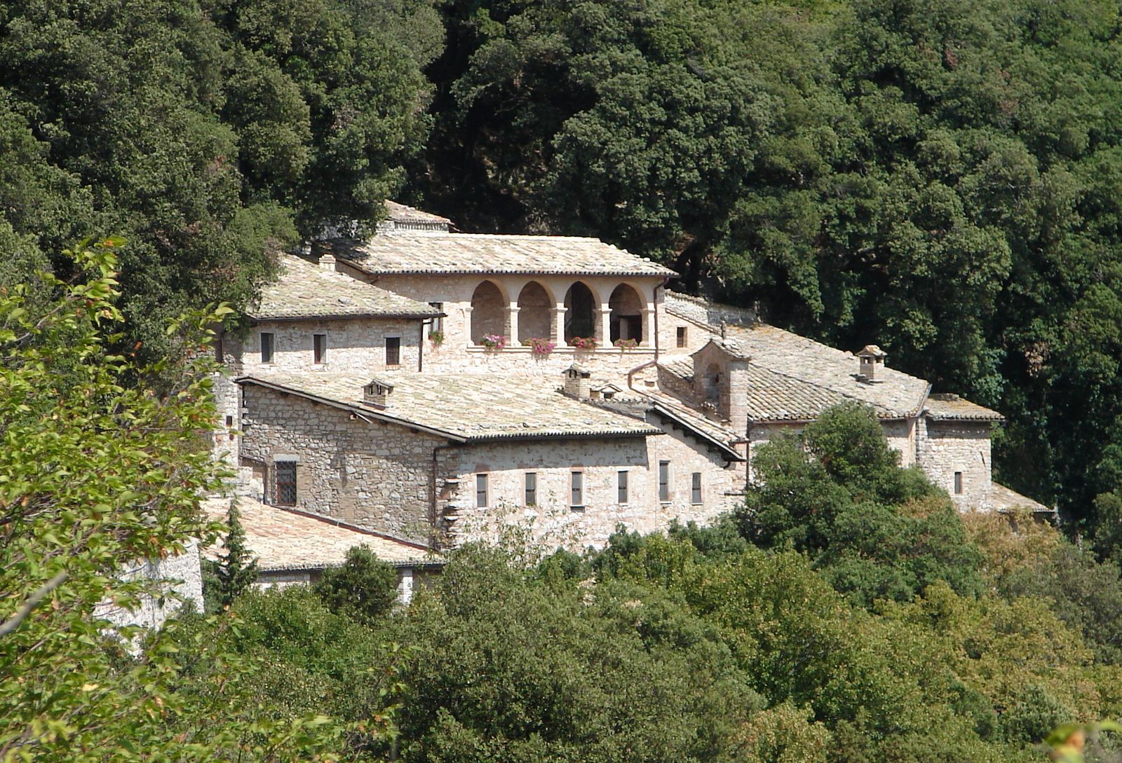 Eremo-delle-carceri-assisi-umbria-cosa-fare-vedere